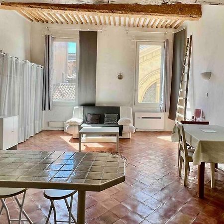 Appartement De Charme Au Coeur D'Aix Aix-en-Provence Bagian luar foto